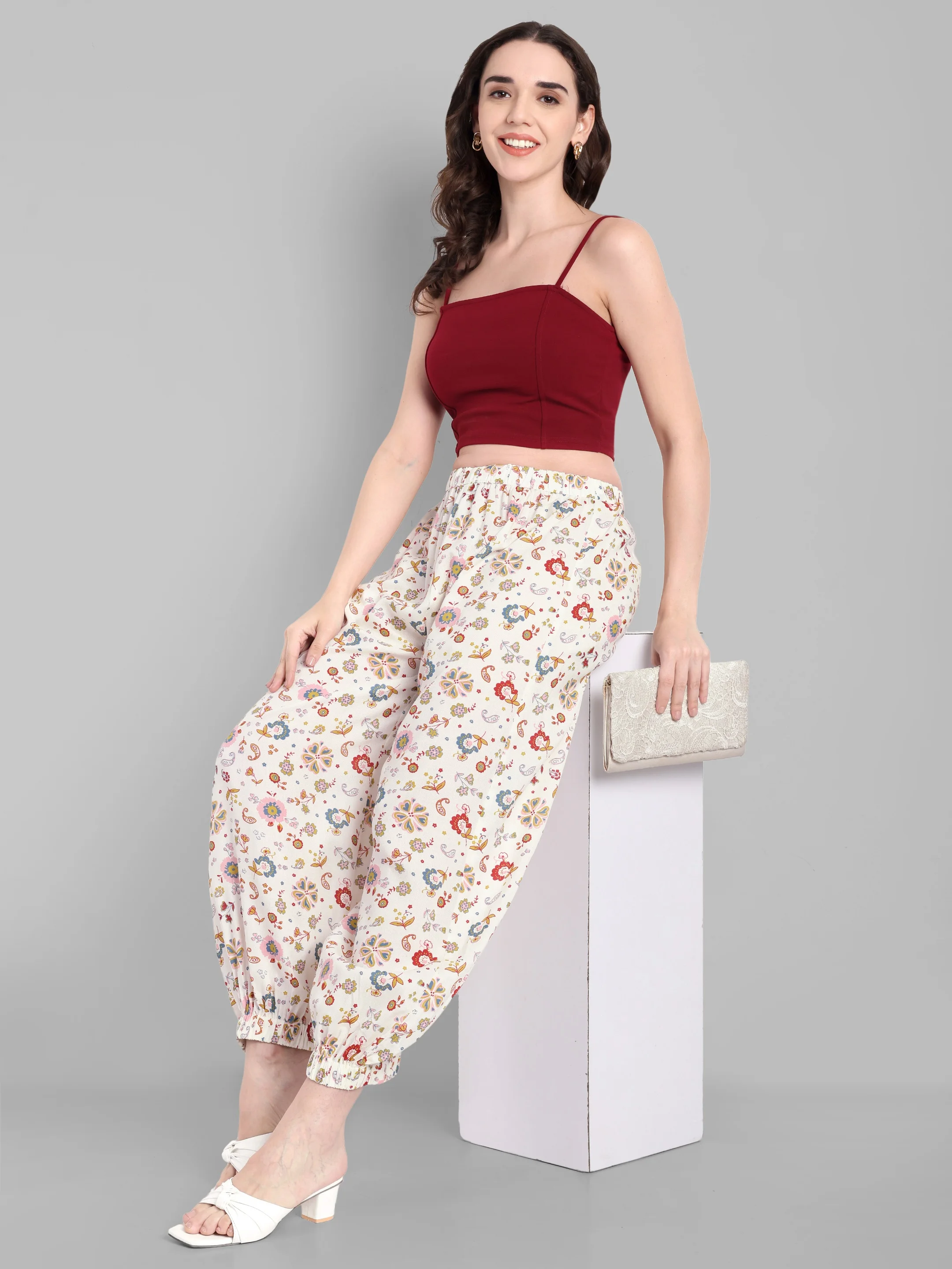 ecomm female shoot